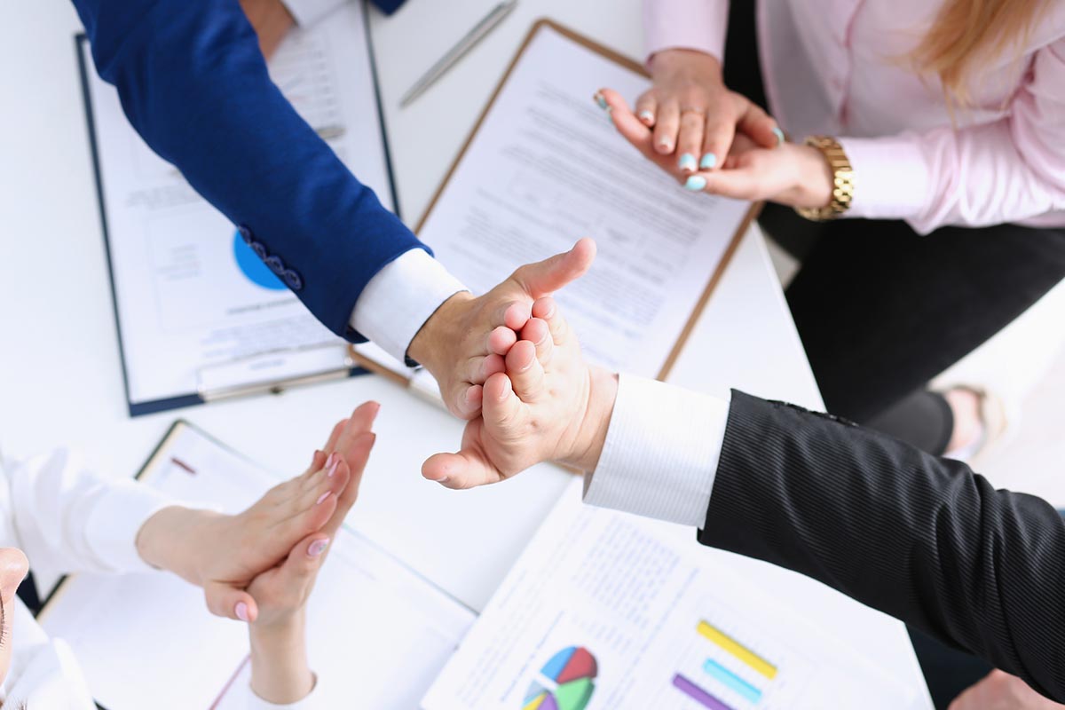 ビザ申請コンサル - 株式会社K・Lインターナショナル