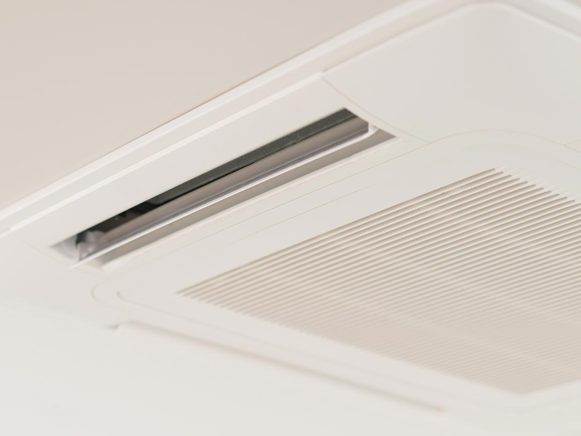 エアコン・電気工事 - 奥村電気空調株式会社