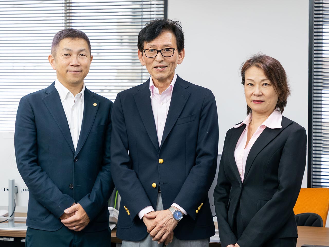 行政書士業務の許認可申請 - 行政書士法人SUN