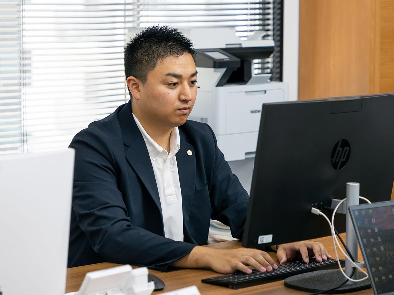 行政書士業務の許認可申請 - 行政書士法人SUN