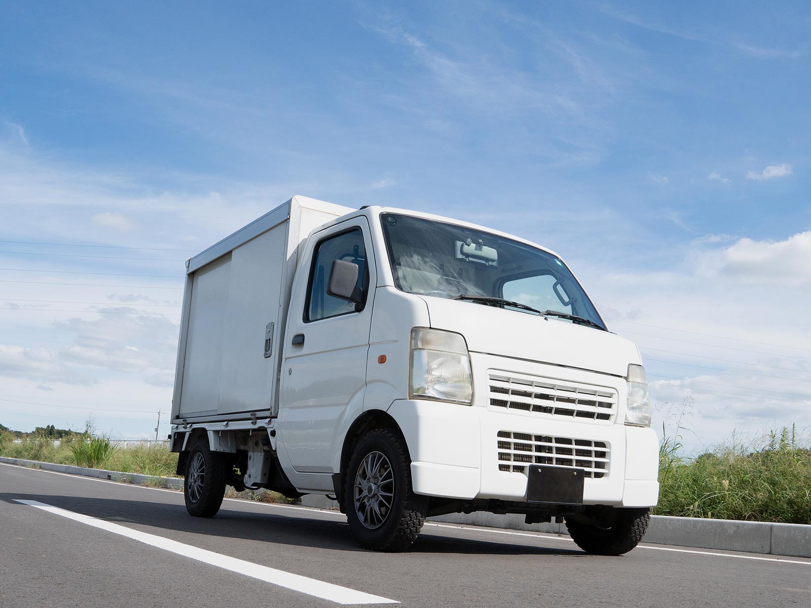 軽貨物配送 - 株式会社TRIBE