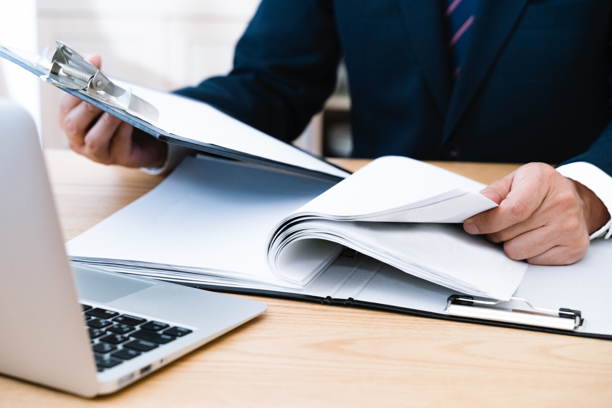 相続・事業承継 - 行政書士白石成昭事務所