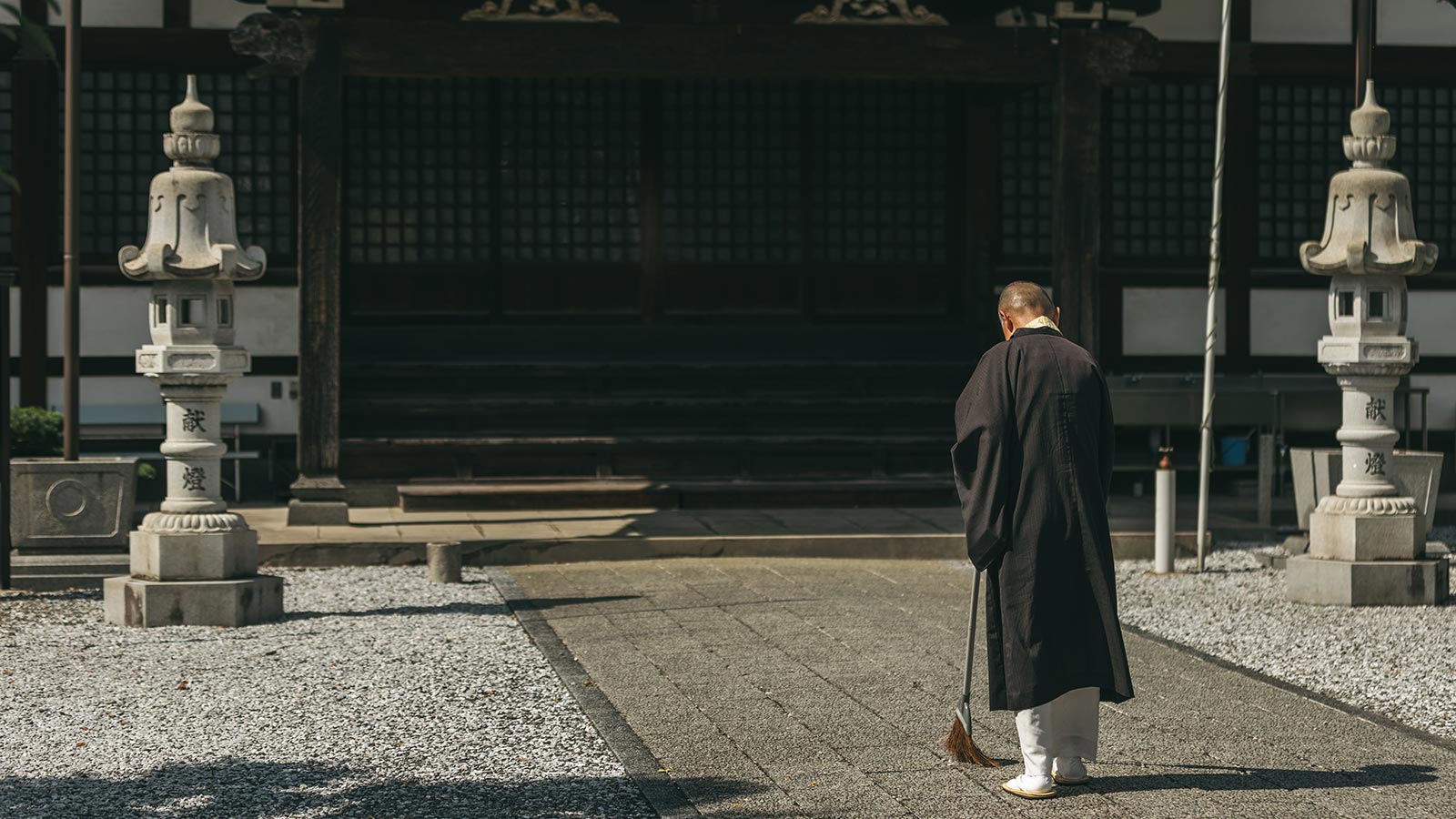 境内案内 - 宗教法人光西寺