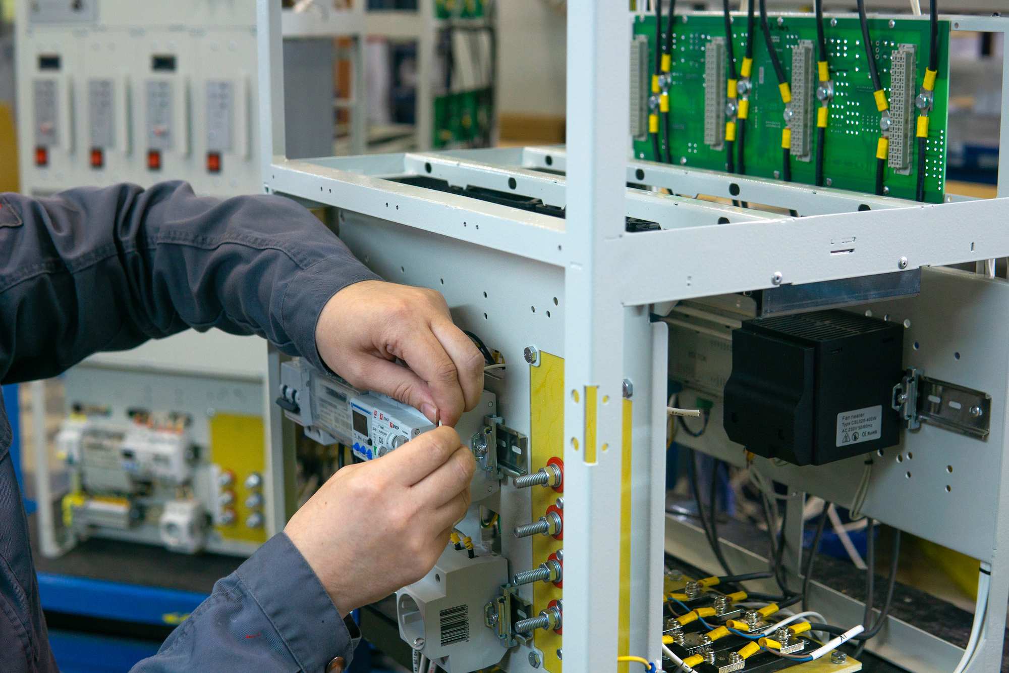 TOP - 株式会社Bright