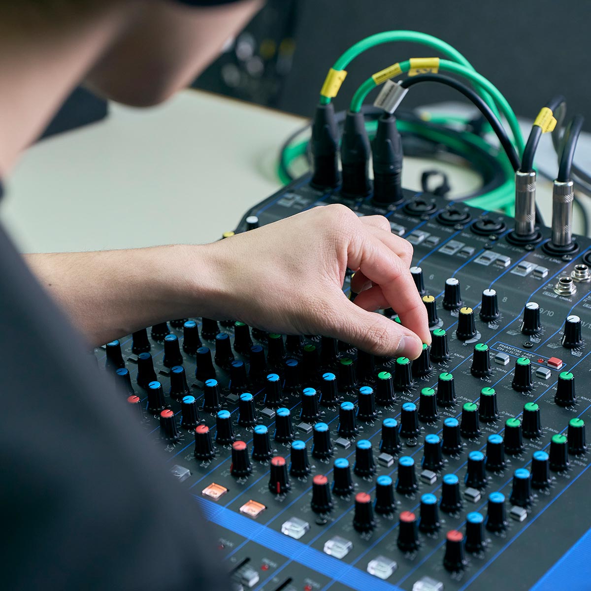 動画配信・PV製作 - コテツダイ株式会社