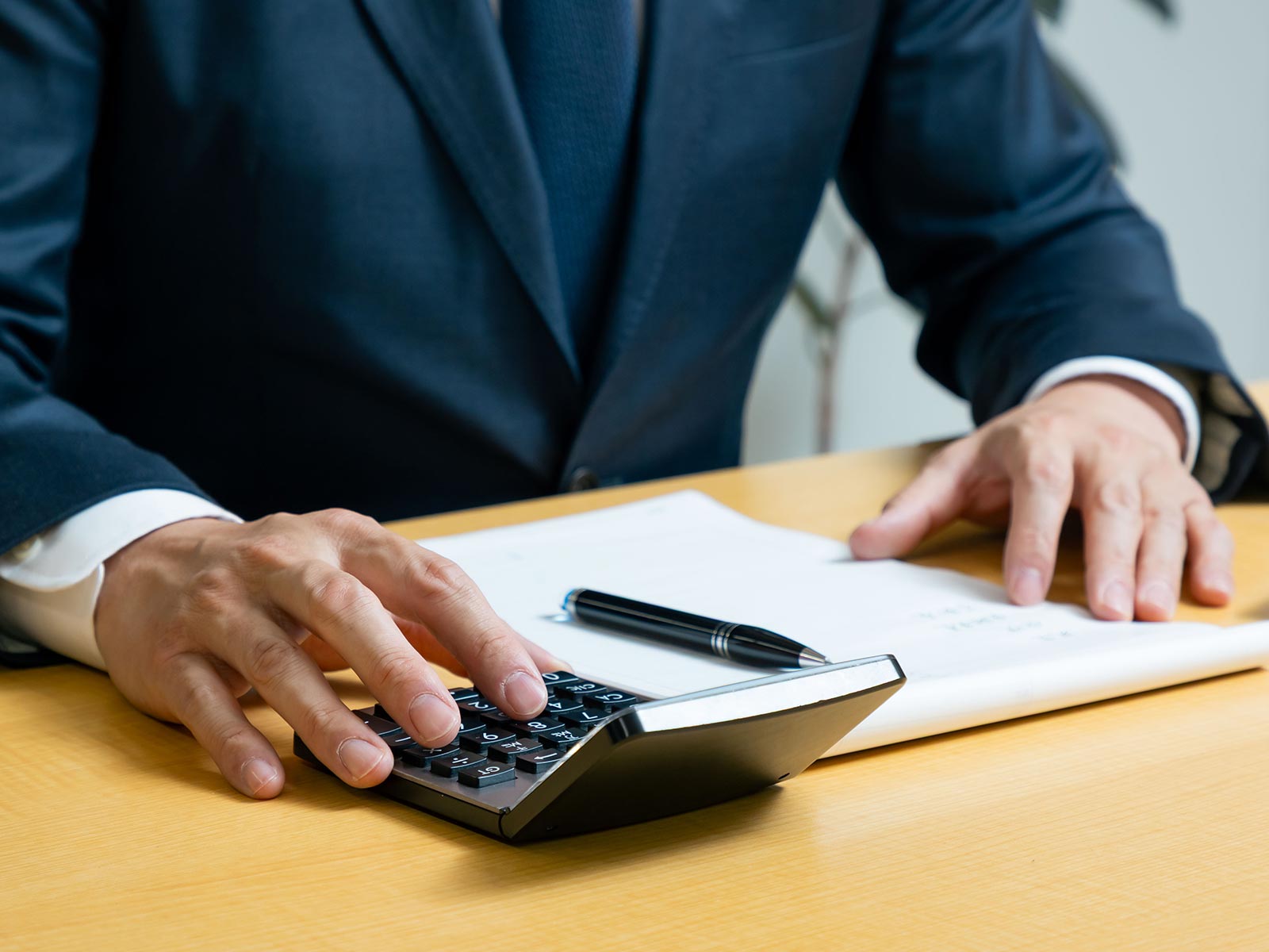 不動産売買仲介 - 株式会社リアライズ