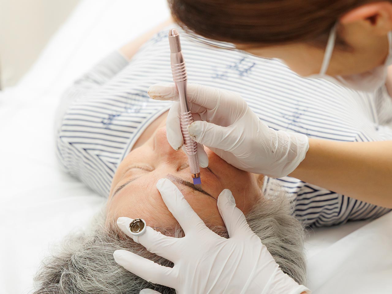 アートメイク - KMT MEDICAL CLINIC