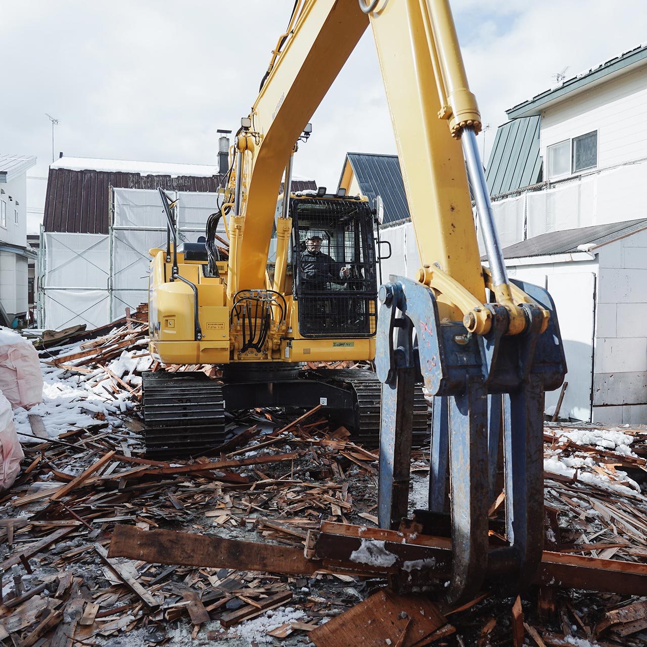 解体業 - BREST合同会社