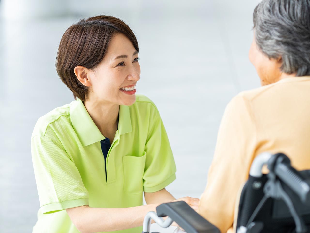介護タクシー - 福祉タクシー榮
