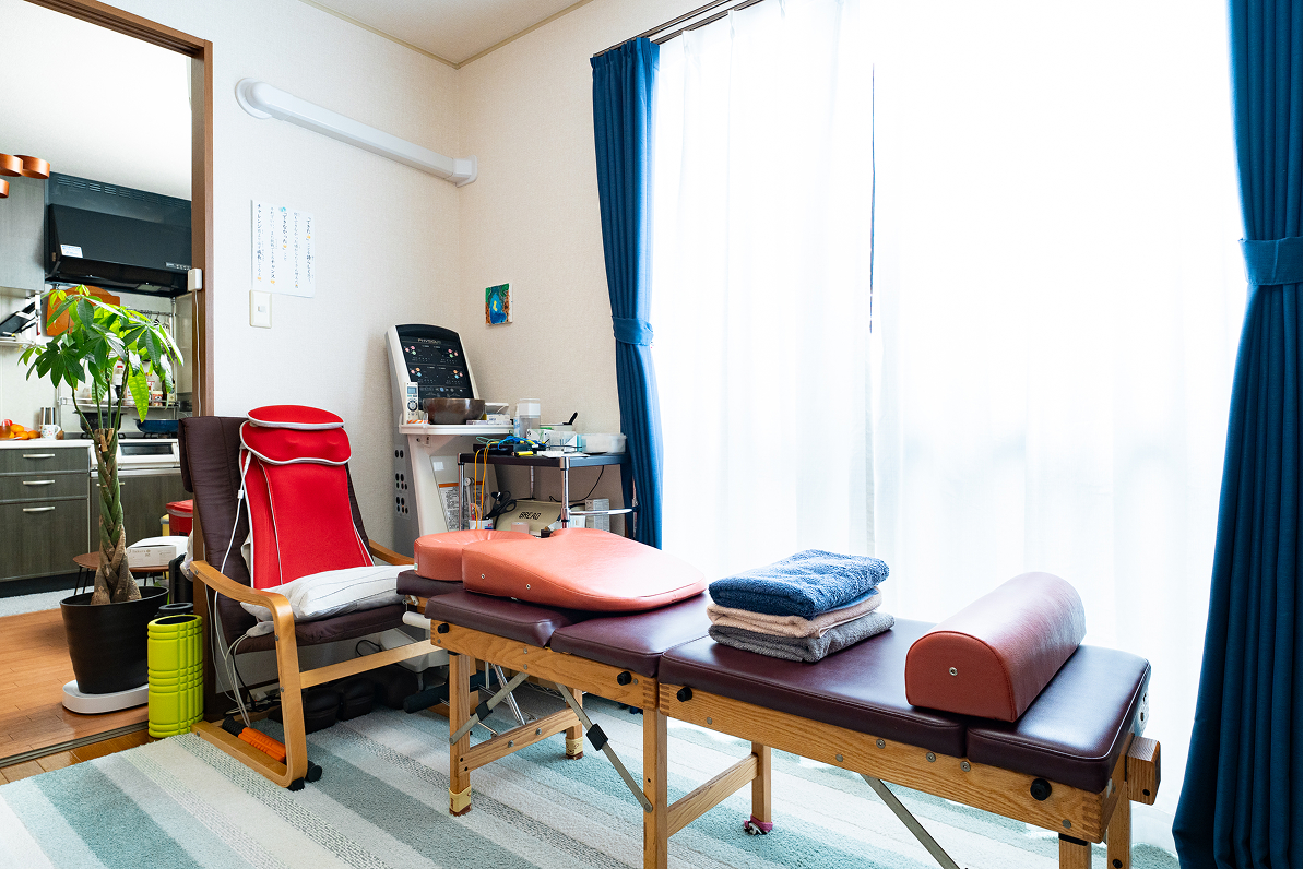 鍼灸整体 - 株式会社Give Birth