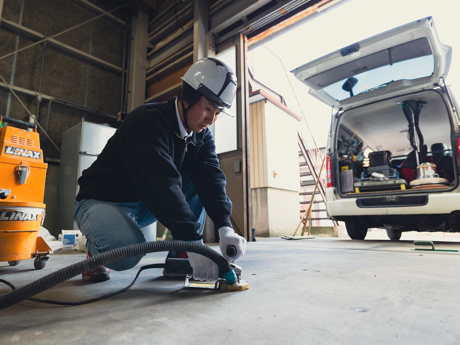 建設業向け塗り床施工 - 落合工業