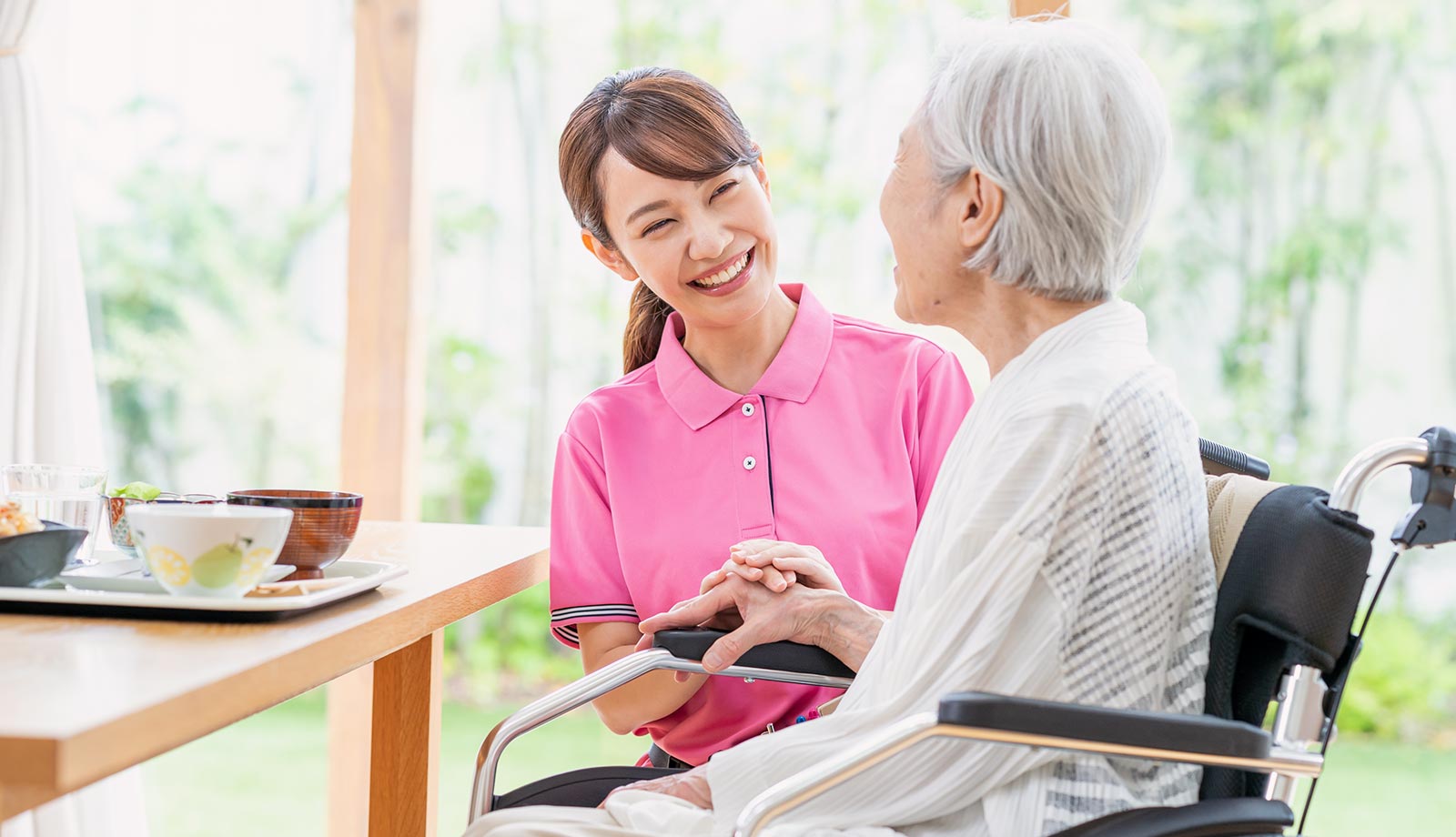 訪問看護サービス - 合同会社アクトナース