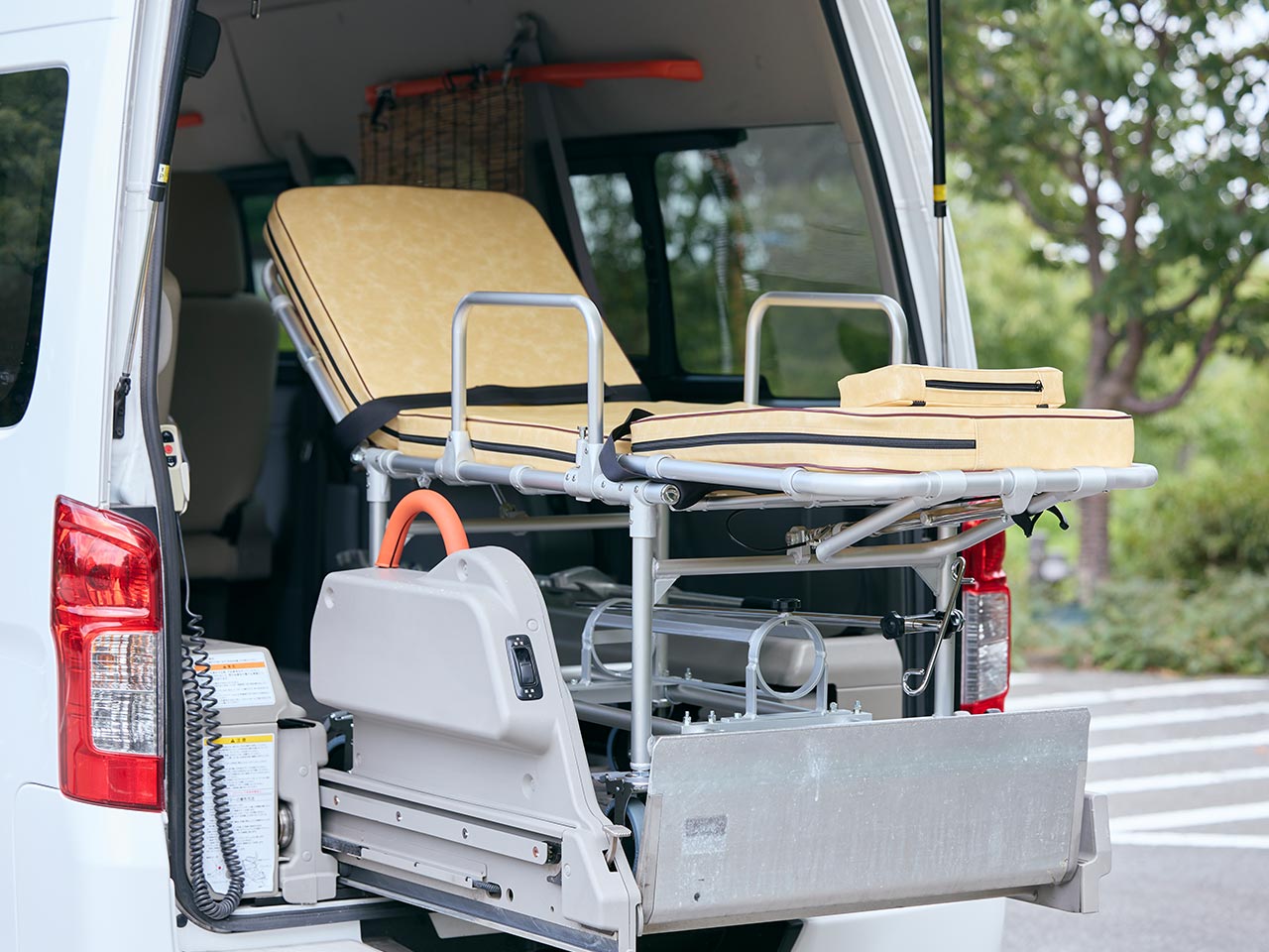 介護タクシー - CHIKAI合同会社