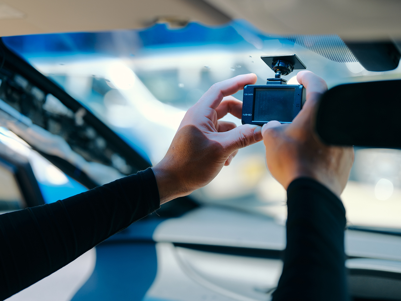 車検・修理・取り付け - 株式会社Amu-ru