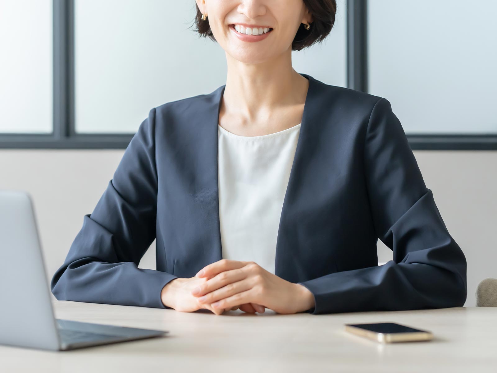 真羽行政書士事務所 - 真羽行政書士事務所