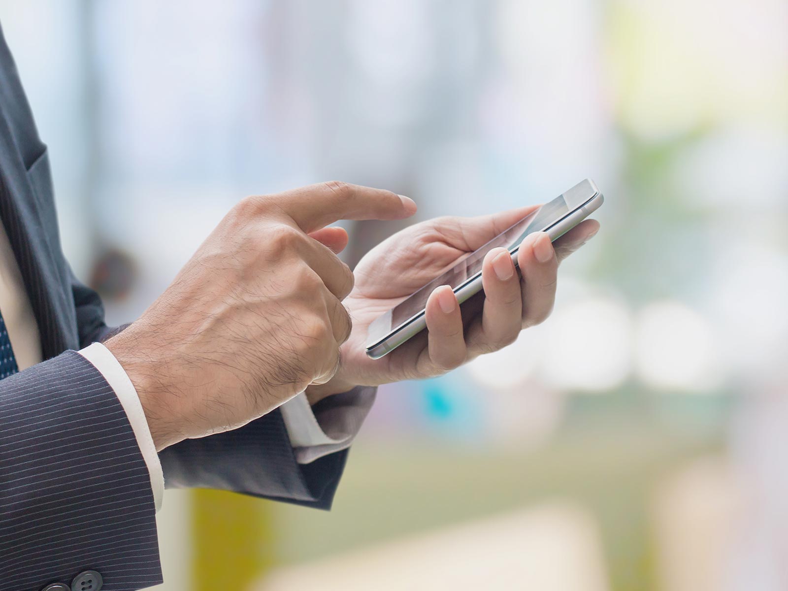 採用パンフレット制作 - みなりパートナーズ株式会社