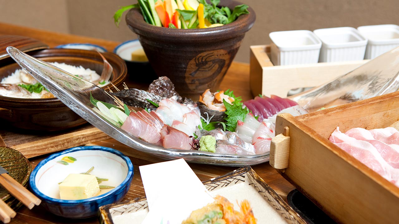 コース料理とお弁当 - 八百賢 新館