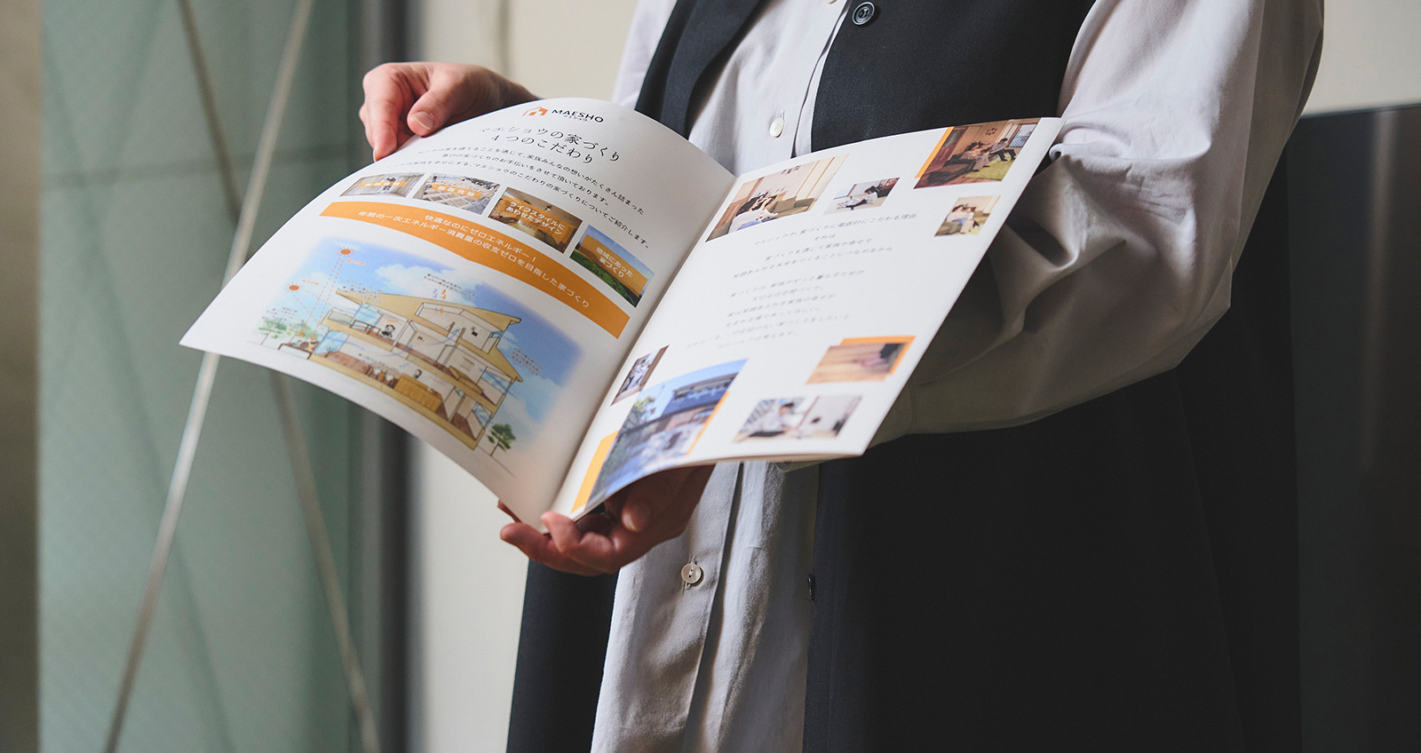 グラフィックデザイン - M8