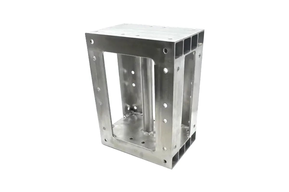 アルミ製基礎養生材 - 株式会社テム