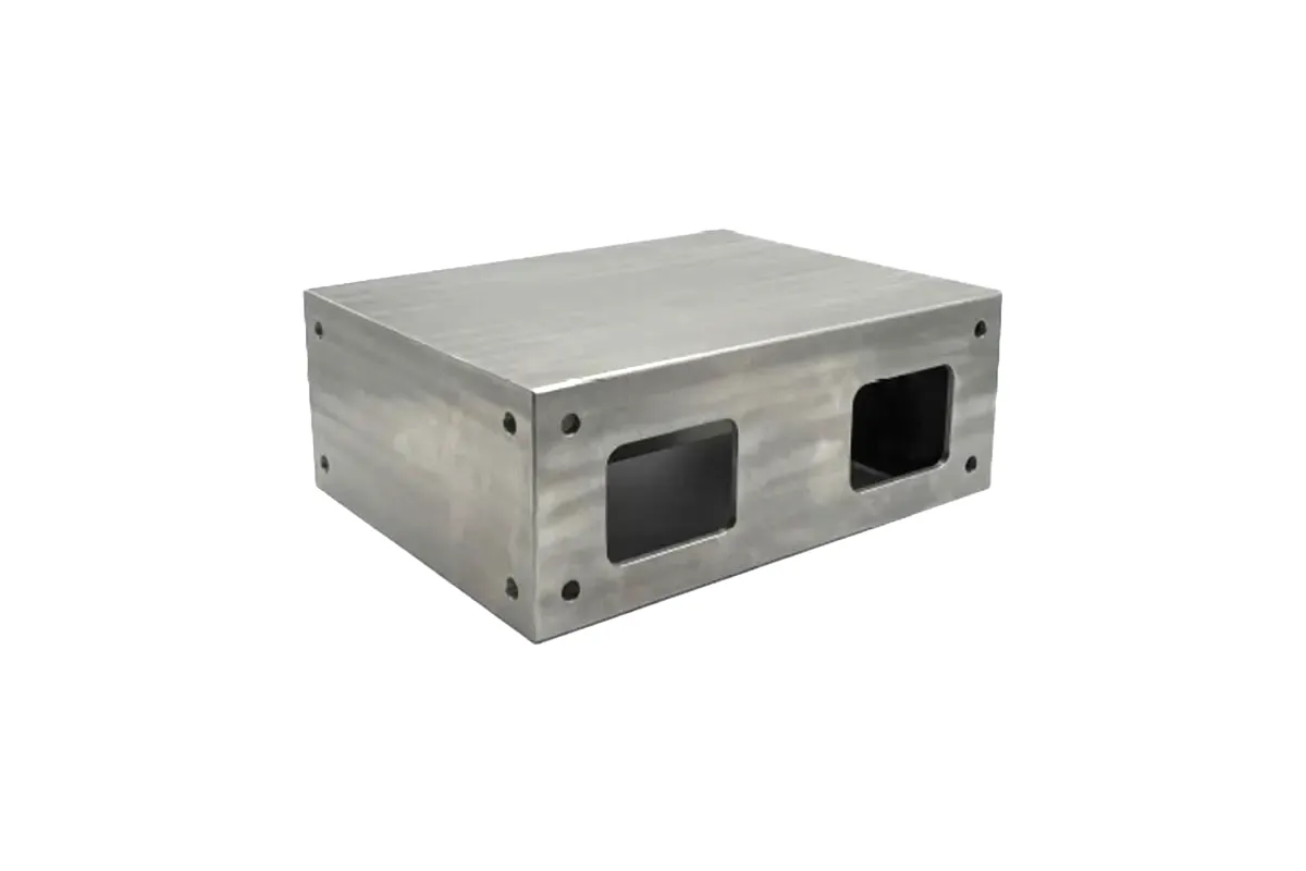 アルミ製基礎養生材 - 株式会社テム