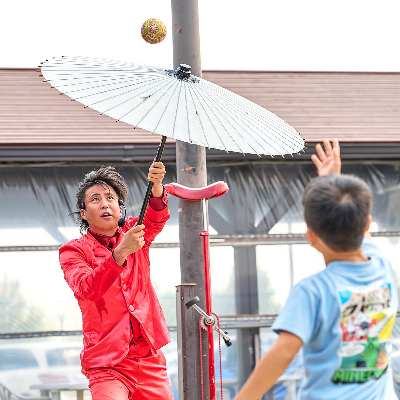 TOP - 大道芸人Kei