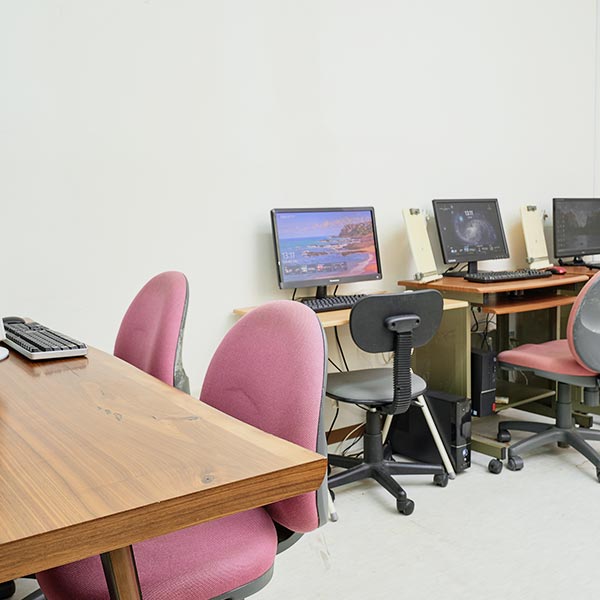 パソコン教室 - 有限会社ふゅーちゃー