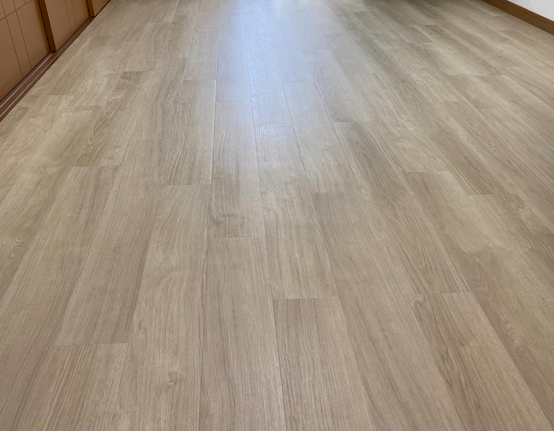 床の張替え施工 - Liberte