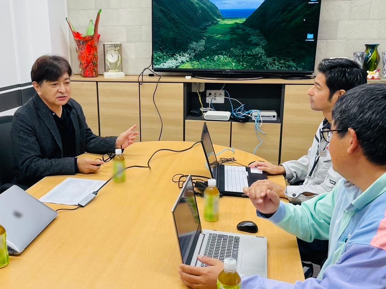 ブランディングサービス - 株式会社ユナイテッドクリエイティブ