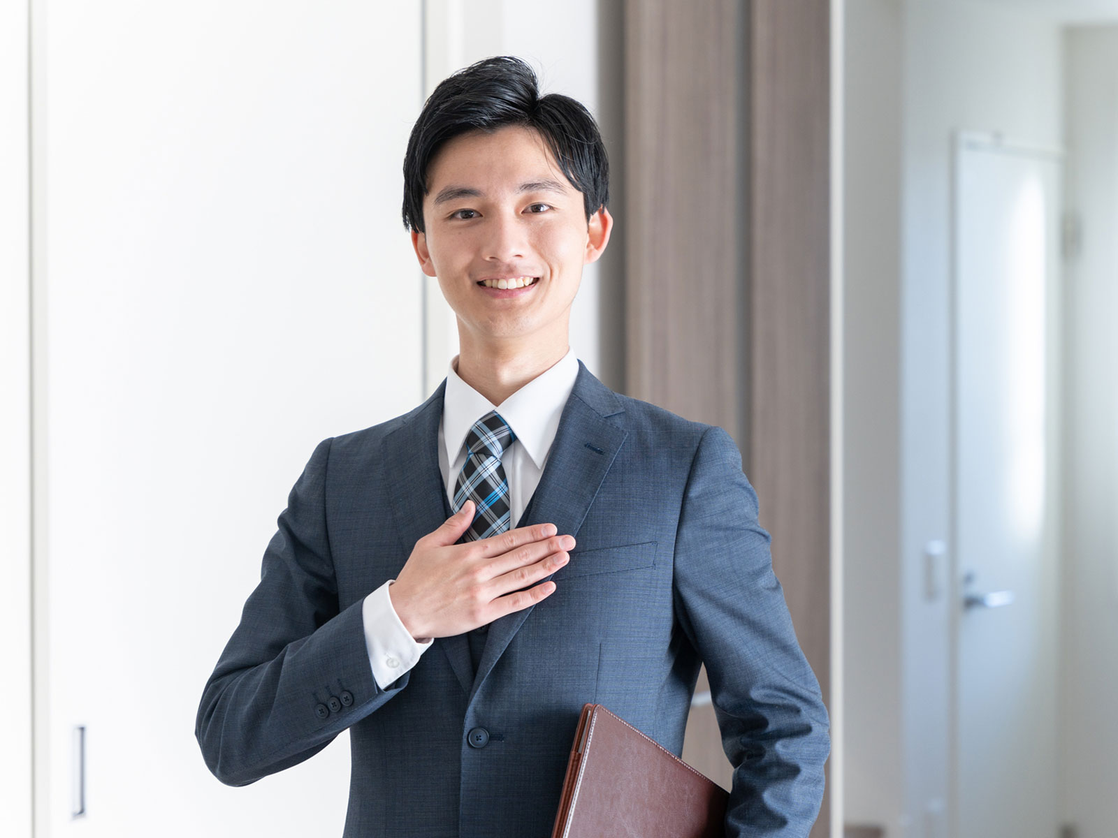 不動産売却 - 株式会社弥生地所